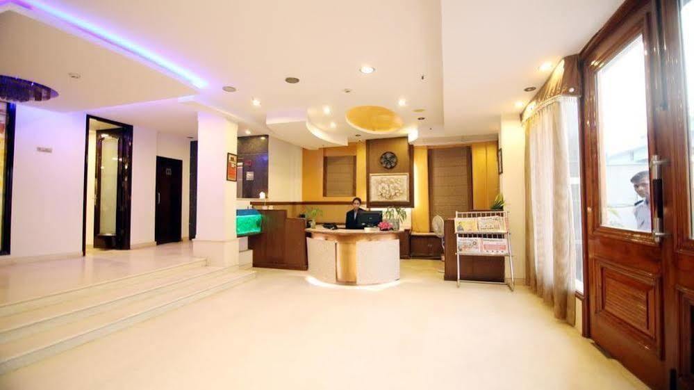 Oyo 1227 Hotel Rousha Inn Ghaziabad Exterior photo