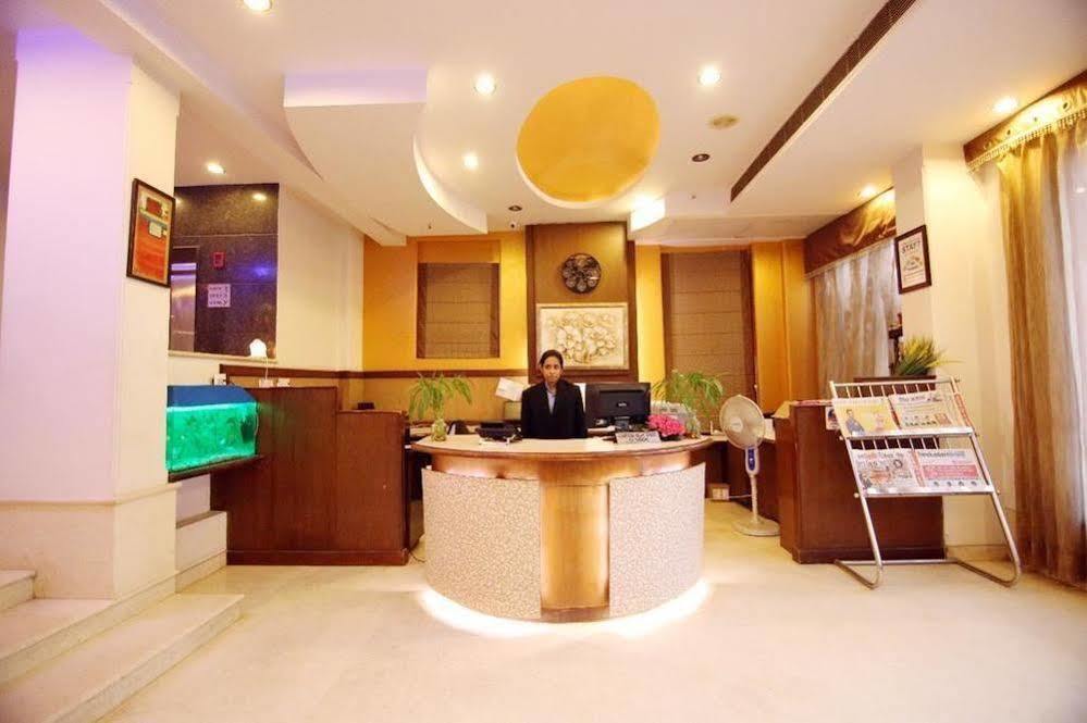 Oyo 1227 Hotel Rousha Inn Ghaziabad Exterior photo